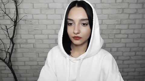 Snapshot of veryveryshygirl chatting on February 6, 2:48 pm Ana online show from February 6, 2:48 pm