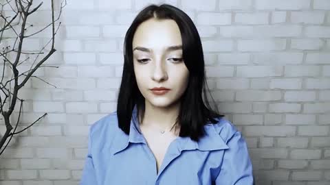 Snapshot of veryveryshygirl chatting on February 27, 11:10 am Ana online show from February 27, 11:10 am