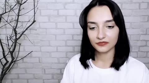 Snapshot of veryveryshygirl chatting on March 6, 5:33 pm Ana online show from March 6, 5:33 pm