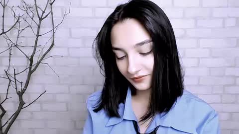 Snapshot of veryveryshygirl chatting on March 8, 8:33 am Ana online show from March 8, 8:33 am