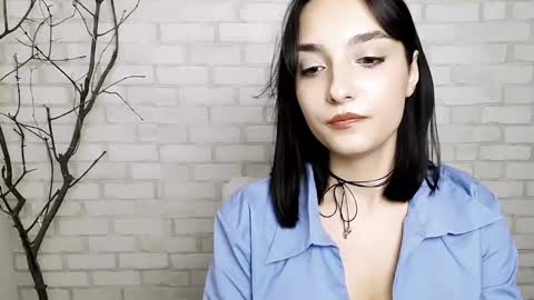 Snapshot of veryveryshygirl chatting on March 11, 3:12 pm Ana online show from March 11, 3:12 pm