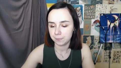 veryveryvery_shy online show from February 12, 10:03 am