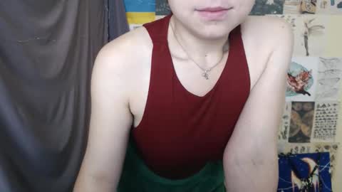 veryveryvery_shy online show from September 12, 6:02 am