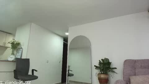 Snapshot of vianca_cruzz chatting on February 14, 10:47 pm Vianca Cruz online show from February 14, 10:47 pm