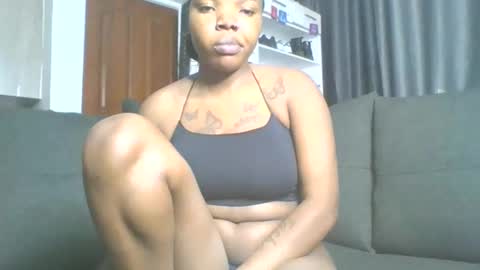 Snapshot of vibegoddess chatting on September 15, 7:52 am tasha online show from September 15, 7:52 am