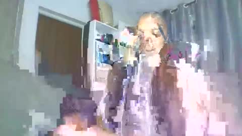 Snapshot of vibegoddess chatting on September 22, 5:31 am tasha online show from September 22, 5:31 am