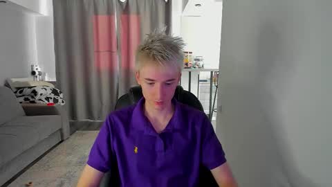 Snapshot of vibemygirl chatting on September 20, 10:38 am vibemygirl online show from September 20, 10:38 am