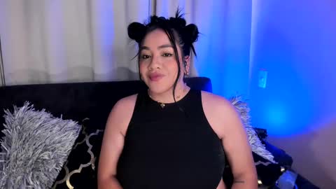 Victoria Serna  online show from March 8, 6:47 pm