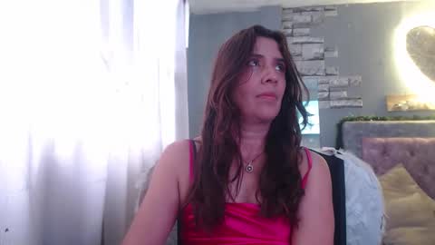 Hi guys   Im victoria  Be the one who can control me in PVT online show from December 22, 8:03 pm