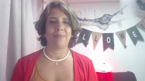 Hi guys   Im victoria  Be the one who can control me in PVT online show from October 3, 9:34 pm