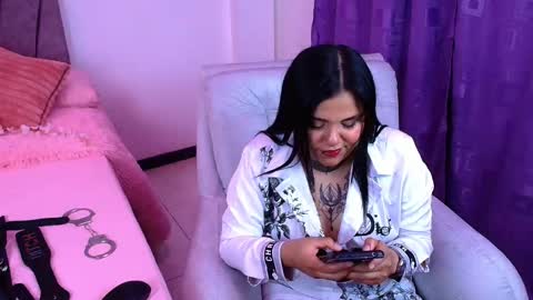 victoria_16_ online show from November 5, 3:28 am