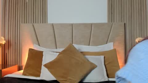 VIC online show from October 11, 11:53 am