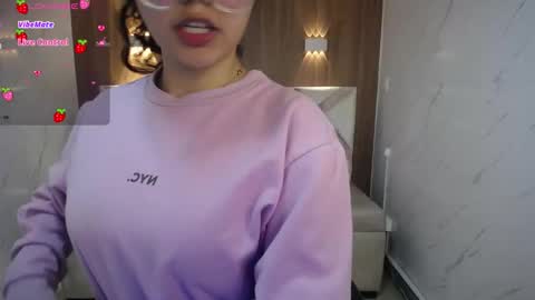 victoria_castillo_b online show from October 2, 3:02 am