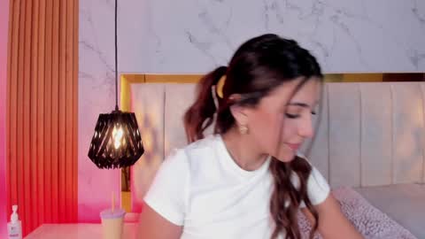 Snapshot of victoria_joliegb chatting on January 11, 2:58 pm Victoria Lozano online show from January 11, 2:58 pm