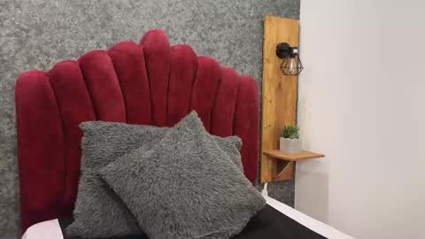 Snapshot of victoria_noir_18 chatting on October 21, 7:14 pm Vicky online show from October 21, 7:14 pm