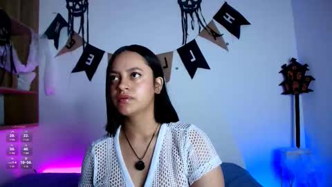 Snapshot of victoriablack_ chatting on October 10, 11:09 am Victoria online show from October 10, 11:09 am