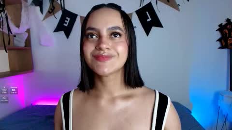 Snapshot of victoriablack_ chatting on October 14, 6:42 pm Victoria online show from October 14, 6:42 pm