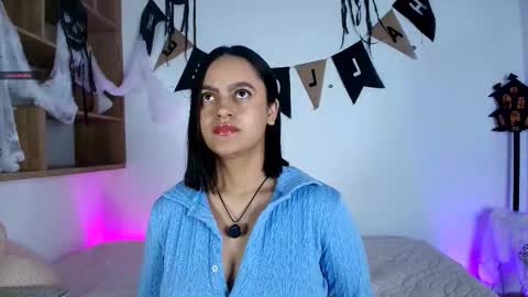 Snapshot of victoriablack_ chatting on October 28, 11:03 am Victoria online show from October 28, 11:03 am