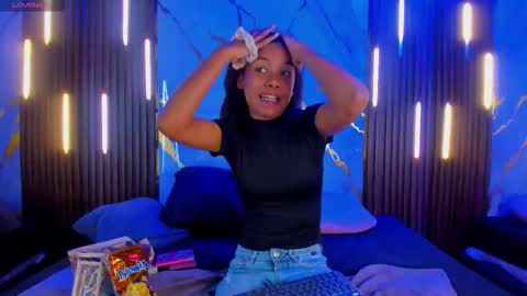 Victoria  online show from November 7, 8:42 pm