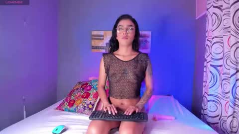 victoriameller online show from November 13, 10:41 pm