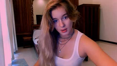 Eva and Victor online show from November 1, 5:31 am