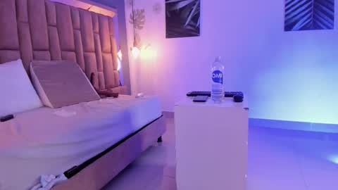 Victoria  online show from September 19, 1:12 pm