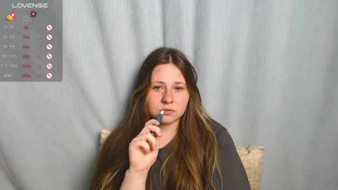 Snapshot of victoriassecrets_ chatting on September 26, 10:25 pm victoriassecrets_ online show from September 26, 10:25 pm