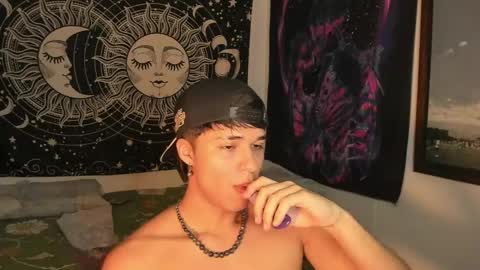 Victorino Jhonson online show from January 10, 3:07 am