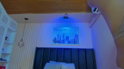 Viiolett online show from January 14, 7:53 pm