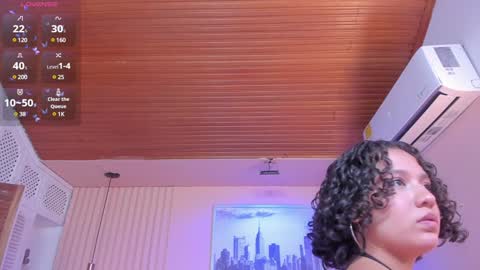 Viiolett online show from January 23, 2:33 am