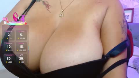 viioleta online show from October 28, 12:41 pm