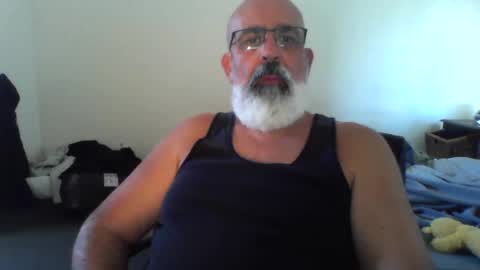 Snapshot of viking666aaa chatting on December 8, 3:32 am Viking666 here to play not to pay ladies online show from December 8, 3:32 am