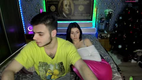 vikki and george online show from January 20, 6:21 pm