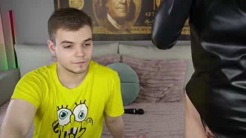 vikki and george online show from September 13, 8:19 pm