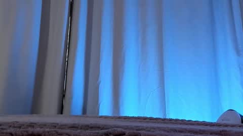 Vikky online show from November 14, 9:19 am