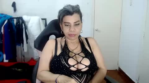 VIKY ADAMS online show from February 25, 6:47 am