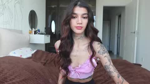 vinkitinkii online show from October 7, 6:54 am