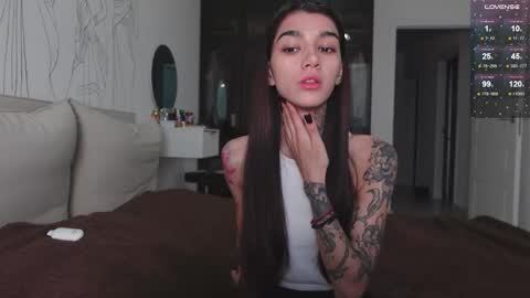 vinkitinkii online show from November 1, 6:59 am