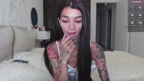 vinkitinkii online show from December 15, 6:50 am