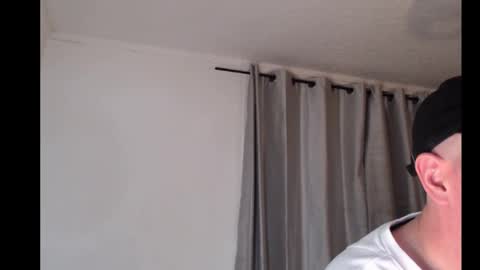 vinnymartin online show from December 3, 9:02 pm