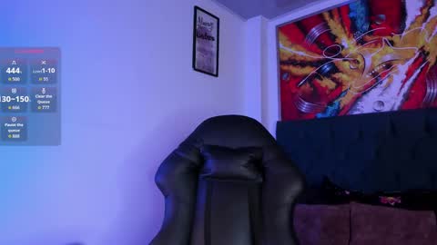           online show from October 24, 10:22 am