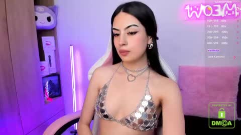 Snapshot of violet_catt chatting on February 19, 9:36 pm Violeta online show from February 19, 9:36 pm