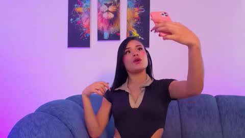 Snapshot of violet_jhonson chatting on November 1, 3:14 pm violet_jhonson online show from November 1, 3:14 pm