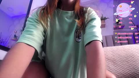 Violet Jones online show from December 10, 5:22 pm