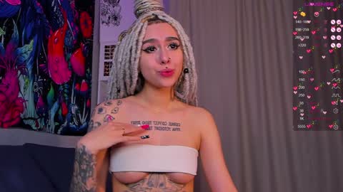 Violet online show from December 26, 11:54 am