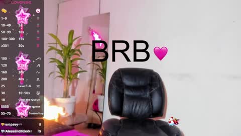 Snapshot of violeta_prince chatting on January 19, 11:21 pm Violeta Princess Please help me with your thumbs up its important online show from January 19, 11:21 pm