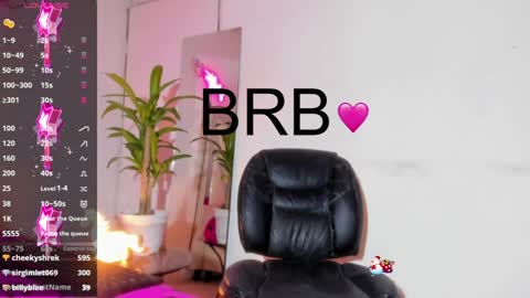 Snapshot of violeta_prince chatting on January 30, 10:19 am Violeta Princess Please help me with your thumbs up its important online show from January 30, 10:19 am