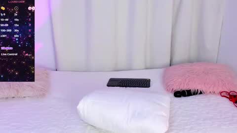 Violeta online show from February 21, 3:21 pm