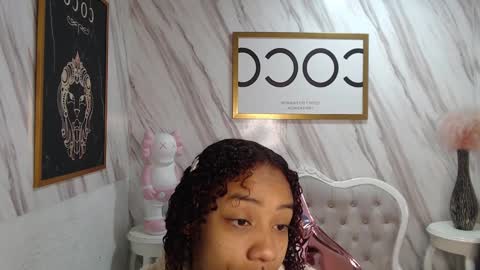 Snapshot of violeth_b chatting on January 13, 12:35 pm violeth_b online show from January 13, 12:35 pm