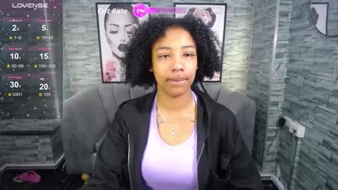 Snapshot of violeth_b chatting on October 1, 12:44 pm violeth_b online show from October 1, 12:44 pm